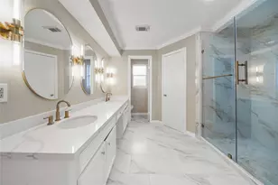 16121 Singapore Ln, Jersey Village, TX 77040 - Photo 15