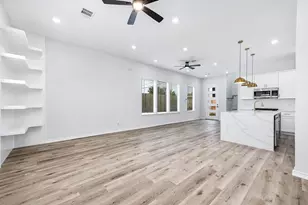 2716 Spence St, Houston, TX 77093 - Photo 15