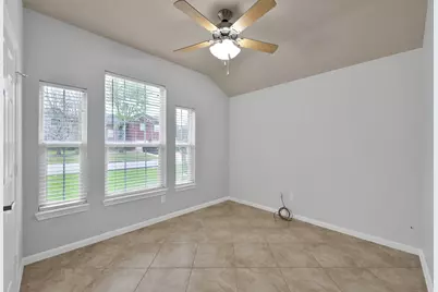 1002 Oak Glen Drive, Conroe, TX 77378 - Photo 17