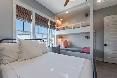 1534 Windsong Way, Tiki Island, TX 77554 - Photo 9