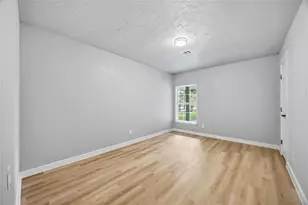 12006 Ashcroft Dr, Houston, TX 77035 - Photo 25