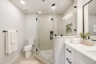 12006 Ashcroft Dr, Houston, TX 77035 - Photo 23