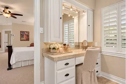 18607 Point Lookout Drive, Nassau Bay, TX 77058 - Photo 37