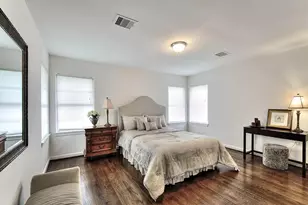 3110 Deal St, Houston, TX 77025 - Photo 7