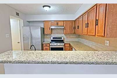 12212 Coppertree Lane #122, Houston, TX 77035 - Photo 5