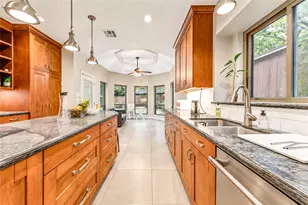 807 Spear Point Cove, Houston, TX 77079 - Photo 13