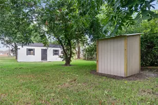 9607 Ocean Dr, Beach City, TX 77523 - Photo 23