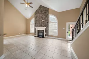 2438 Ripplewood Dr, Conroe, TX 77384 - Photo 5
