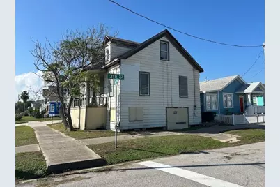 1302 Avenue M, Galveston, TX 77550 - Photo 3