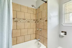 2109 N Tinsley St, Angleton, TX 77515 - Photo 27