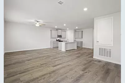 11974 Wisteria Meadows Drive, Willis, TX 77318 - Photo 5