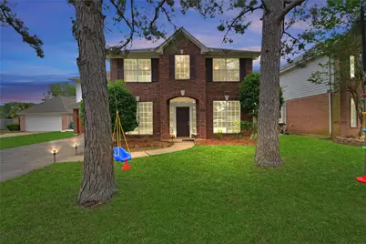 2322 Lord Nelson Drive, Seabrook, TX 77586 - Photo 3