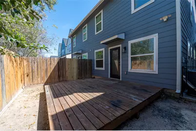 7134 Eastwood Street #B, Houston, TX 77021 - Photo 17