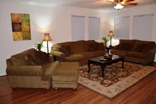 11608 Old Main Street Loop Rd, Houston, TX 77025 - Photo 9