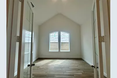 910 Hilltop View Lane, League City, TX 77546 - Photo 3