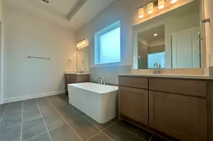 910 Hilltop View Ln, League City, TX 77546 - Photo 7