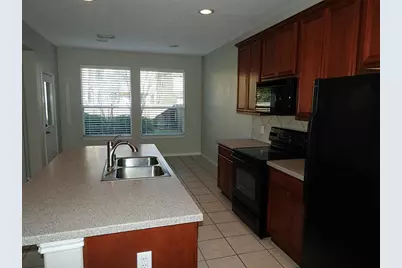 83 W Twinvale Loop, The Woodlands, TX 77384 - Photo 13