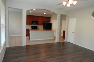 83 W Twinvale Loop, The Woodlands, TX 77384 - Photo 7