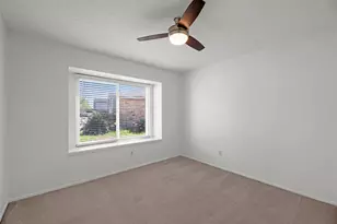 2302 Doverglen Dr, Missouri City, TX 77489 - Photo 11