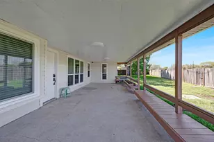 2302 Doverglen Dr, Missouri City, TX 77489 - Photo 9