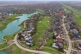 1711 Forestlake Dr, Sugar Land, TX 77479 - Photo 35