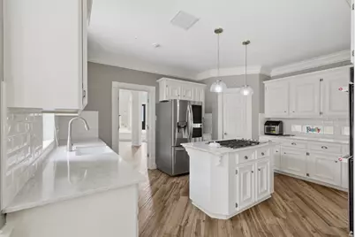 1711 Forestlake Drive, Sugar Land, TX 77479 - Photo 11