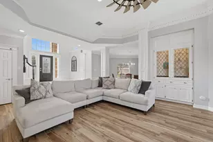 1711 Forestlake Dr, Sugar Land, TX 77479 - Photo 9