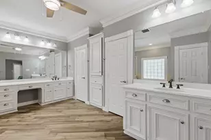 1711 Forestlake Dr, Sugar Land, TX 77479 - Photo 19