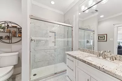 209 W 24th Street, Houston, TX 77008 - Photo 25