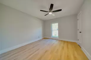 8114 Pella Dr, Houston, TX 77036 - Photo 29