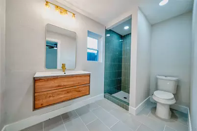 8114 Pella Drive, Houston, TX 77036 - Photo 39