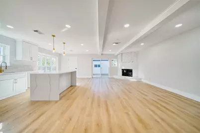 8114 Pella Drive, Houston, TX 77036 - Photo 19