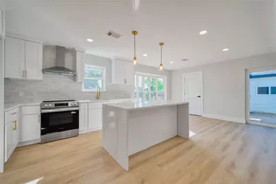 8114 Pella Drive, Houston, TX 77036 - Photo 21