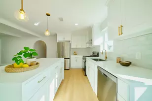 8114 Pella Dr, Houston, TX 77036 - Photo 17