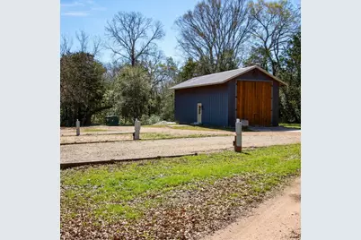 453 N Washington Street, Round Top, TX 78954 - Photo 15