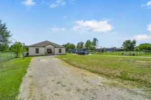 262 County Road 3552, Cleveland, TX 77327 - Photo 9