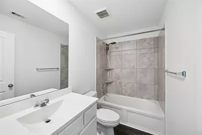 9310 Victoria Valley Court, Houston, TX 77365 - Photo 27