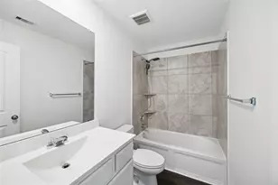 9310 Victoria Valley Ct, Houston, TX 77365 - Photo 27