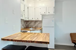 6102 Seawall Blvd, Galveston, TX 77551 - Photo 3