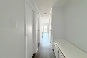 6102 Seawall Blvd, Galveston, TX 77551 - Photo 5