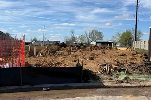 2306 Honeyberry Shrub Dr, Manvel, TX 77578 - Photo 5