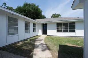 6023 Knotty Post Ln, Spring, TX 77373 - Photo 5