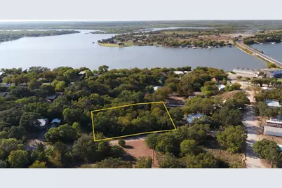 6908 Clover Leaf Drive, Brownwood, TX 76801 - Photo 1