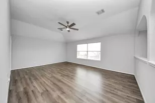 13710 Breezy Meadow Ct, Houston, TX 77044 - Photo 21