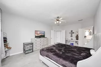 13710 Breezy Meadow Court, Houston, TX 77044 - Photo 17