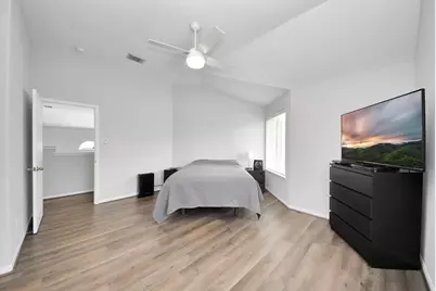 13710 Breezy Meadow Court, Houston, TX 77044 - Photo 25