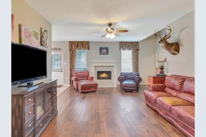 1118 Columbia Court, Richmond, TX 77406 - Photo 9