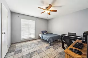 18515 Egret Bay Blvd, Webster, TX 77058 - Photo 9