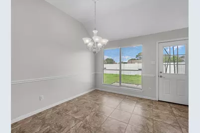 18634 S Wimbledon Drive, Katy, TX 77449 - Photo 11