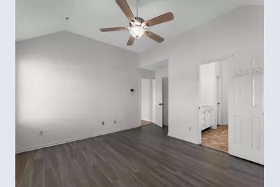 18634 S Wimbledon Drive, Katy, TX 77449 - Photo 13